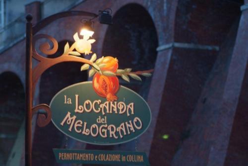 מונקלבו La Locanda Del Melograno מראה חיצוני תמונה